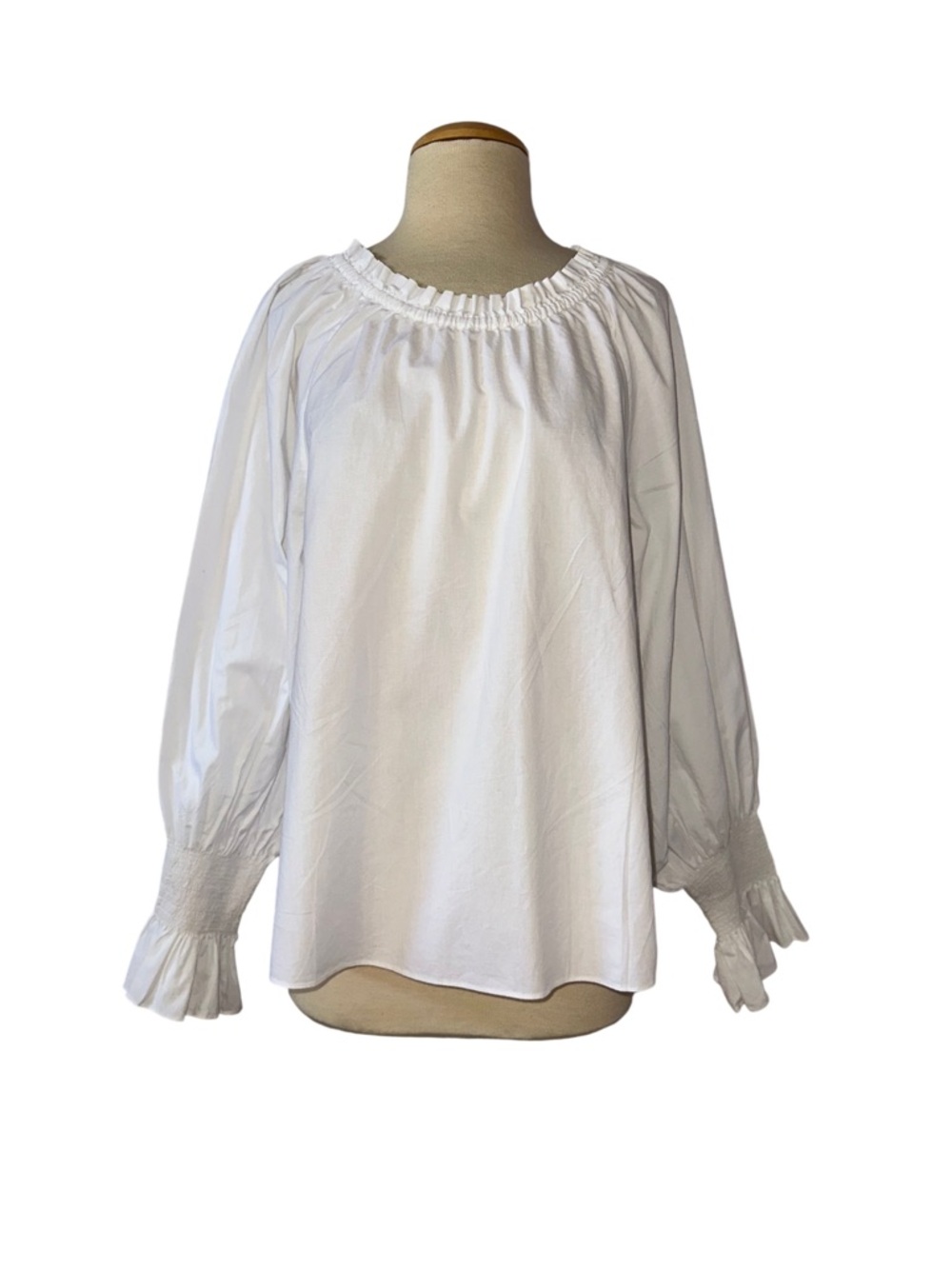 DOEN White Peasant Blouse with Ruffled Cuffs